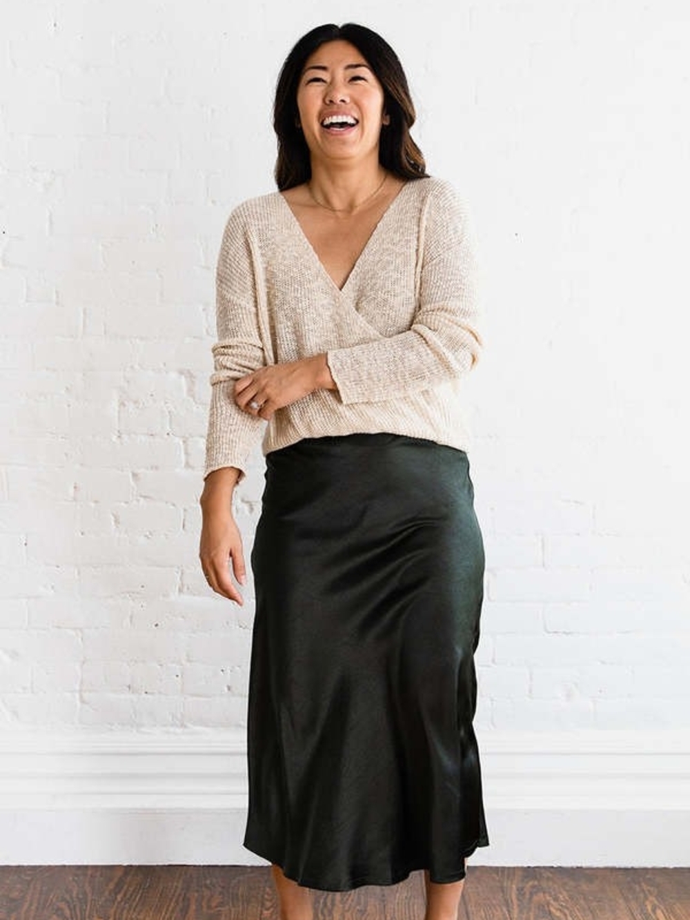 MIOU MUSE | NWT Open Back Wrap V-Neck Textured Knit Sweater Boho Beige | XL - Picture 2 of 10